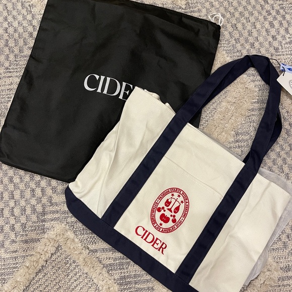 Cider Handbags - Cider Logo Cream Navy Blue Tote Bag Purse NEW